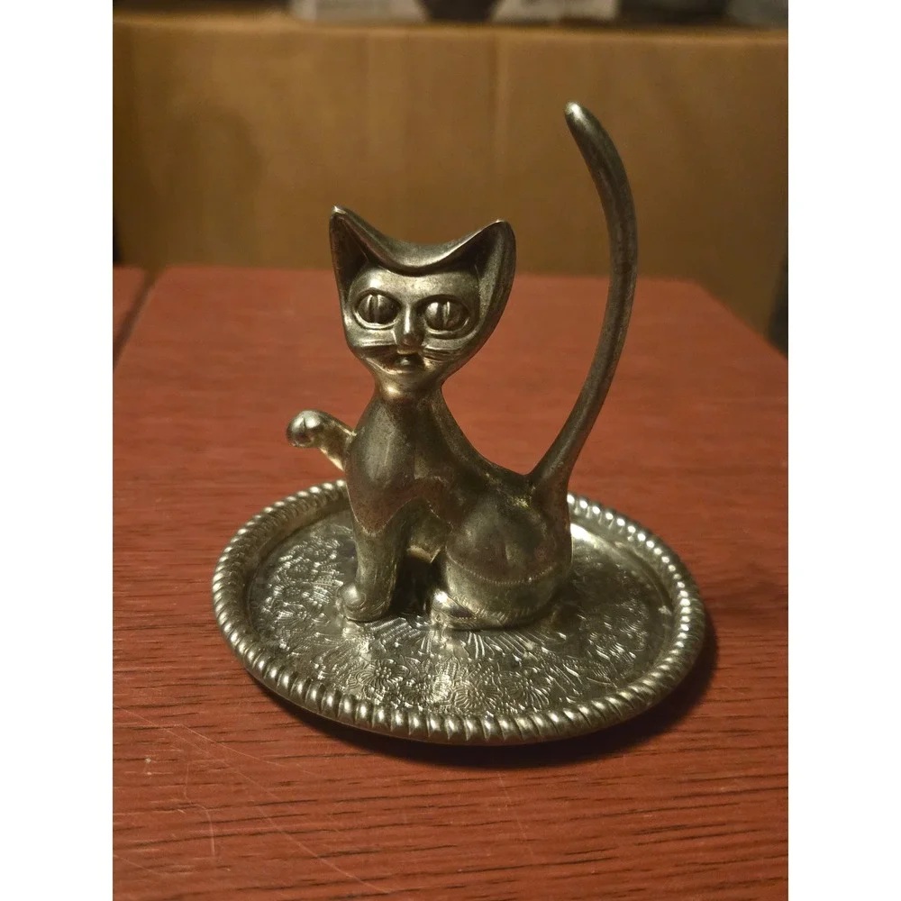 Vintage Silver Tone Metal Cat Ring Holder Trinket Dish Floral Etched Base